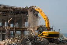 Démolition complète d'un bâtiment RUNGIS